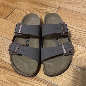 NWOT! Birkenstock Women's Brown Sandals
